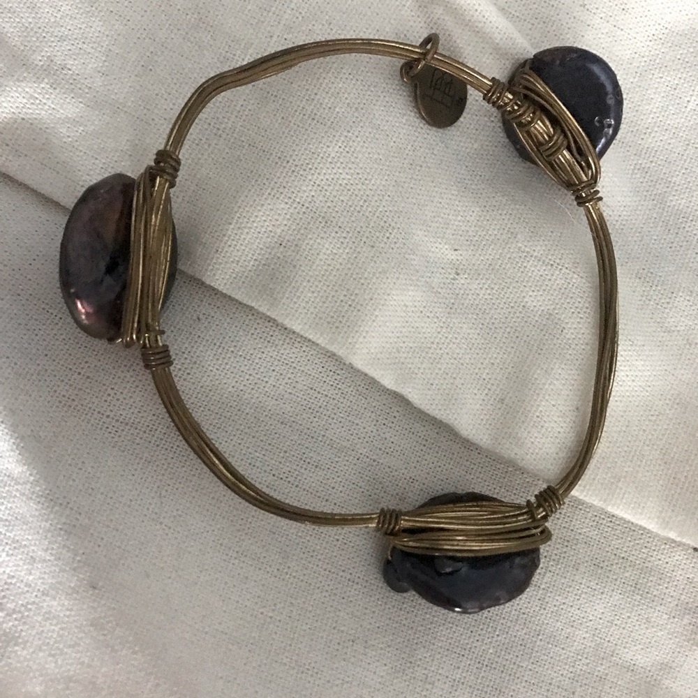 Bourbon and Bowetie bangle bracelet